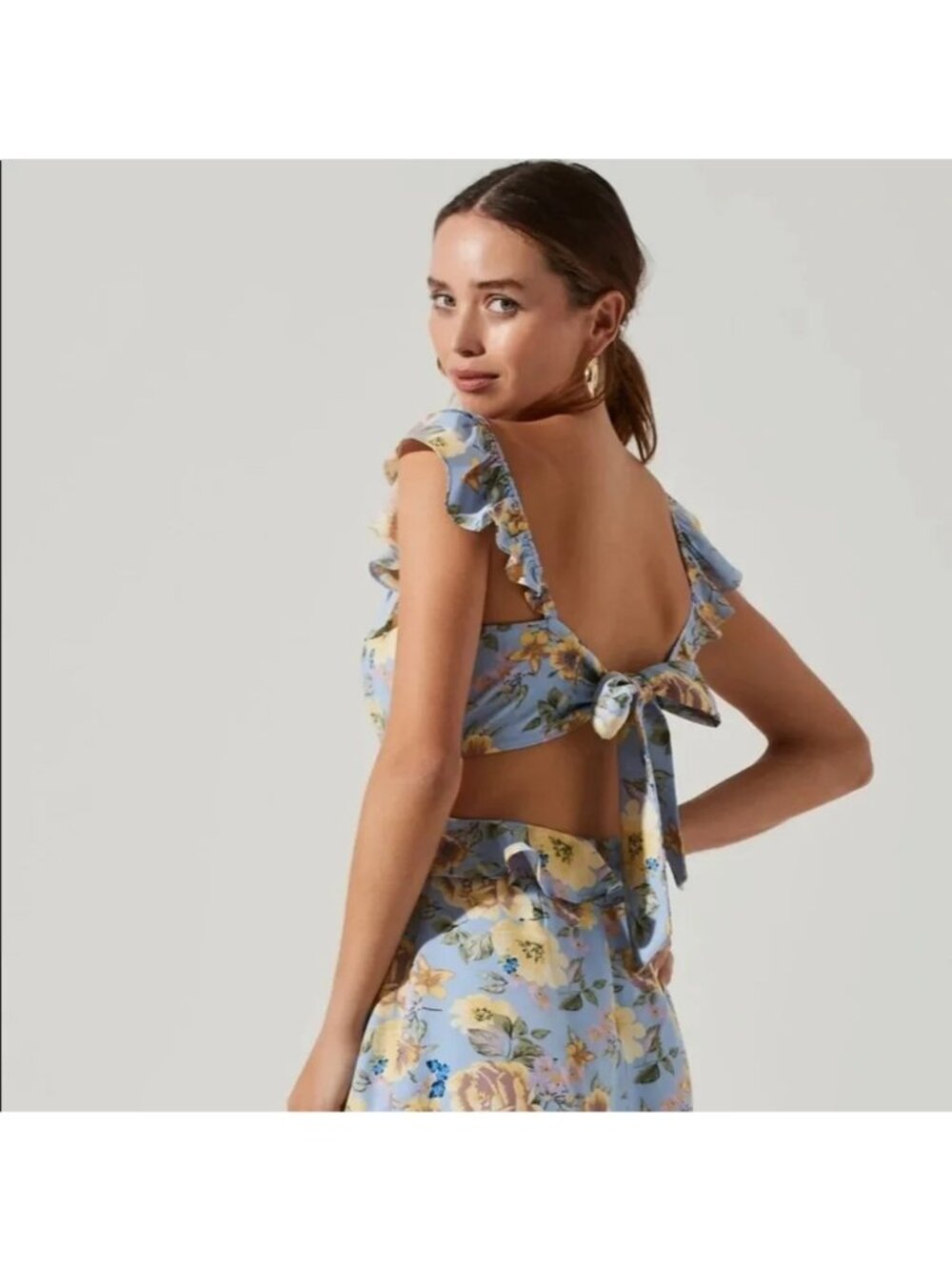 ASTR The Label Dress S Blue Yellow Floral Ruffle Tiered Cutout Bow Cottagecore - Picture 2 of 10